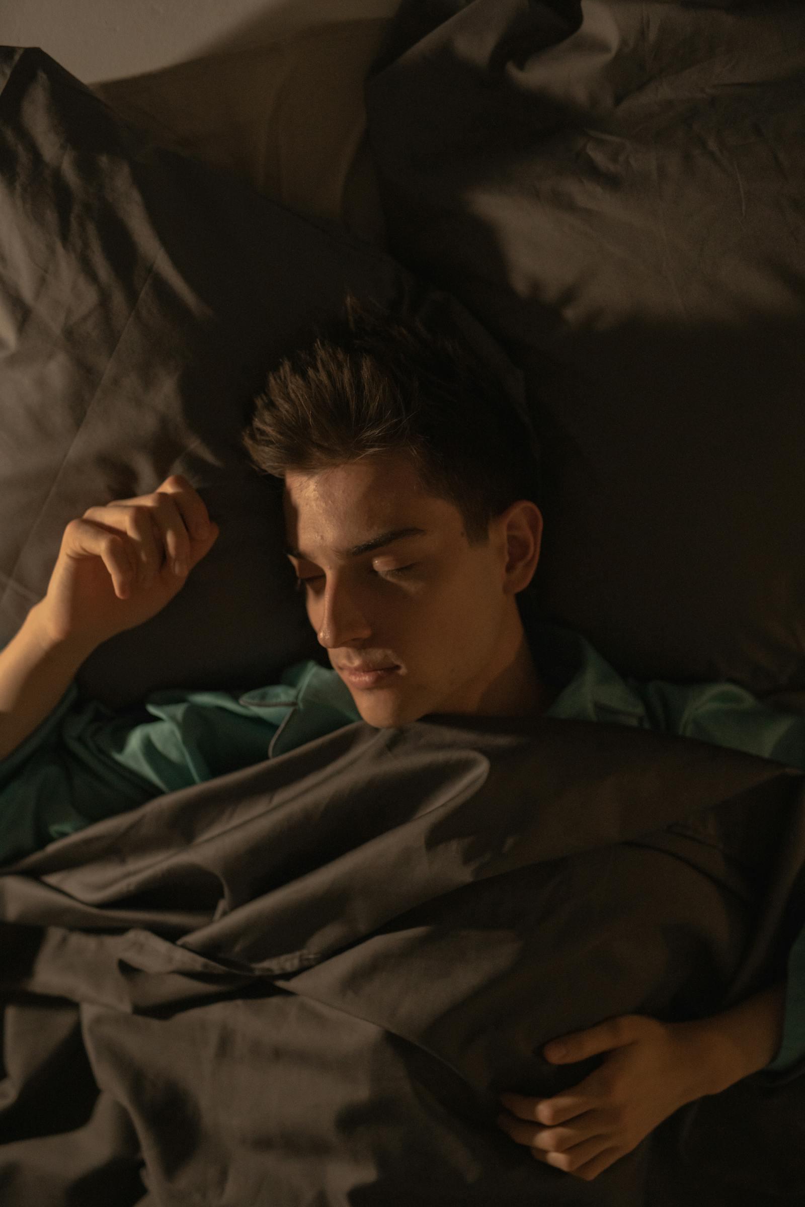 Sleep and Performance: Dialing in Your Nights Before a Competition